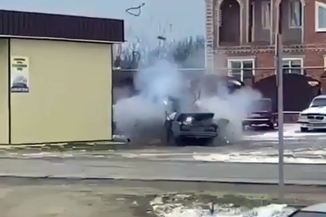 В Кавказском районе сотрудники полиции задержали подозреваемых в подрыве автомобиля